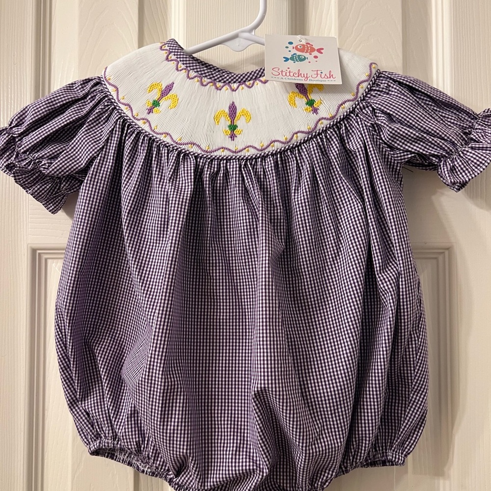 Masquerade Parade Smocked Bubble Stitchy Fish